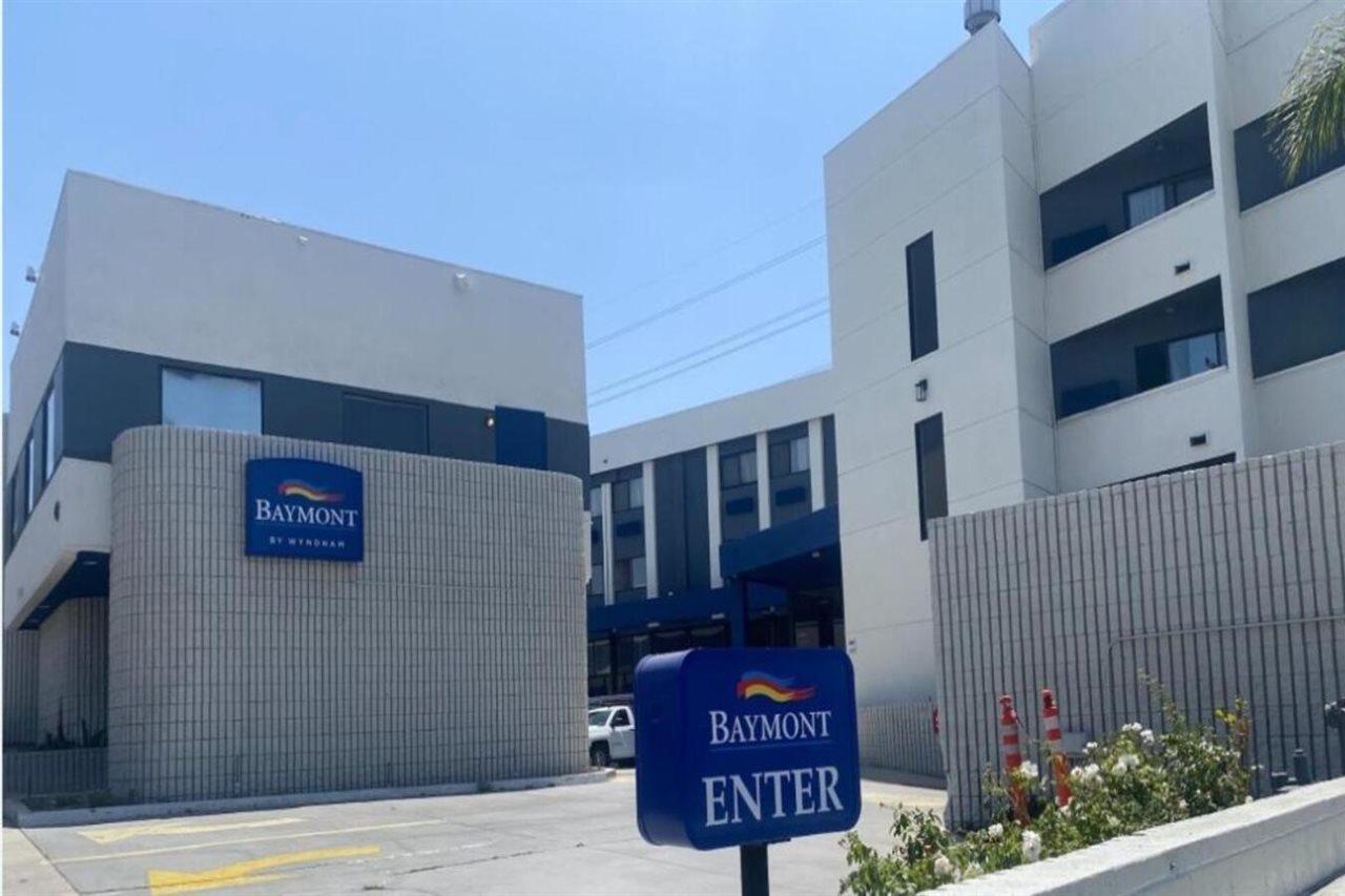 Baymont By Wyndham Monterey Park Hotel Exterior photo
